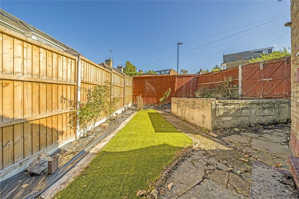 Nadine Street, Charlton SE7 - Image 7