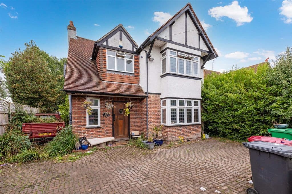 View property at Burnham Lane, Burnham SL1