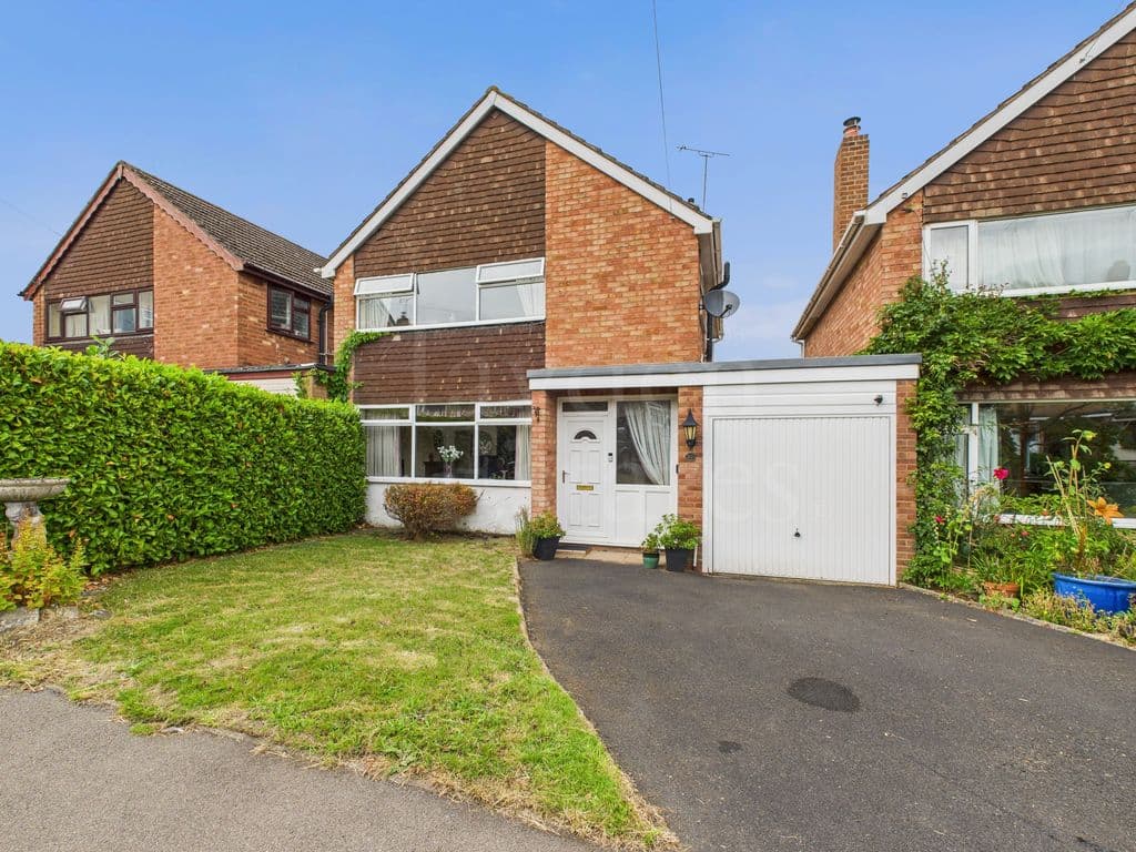 View property at Ironside Close, Bewdley DY12
