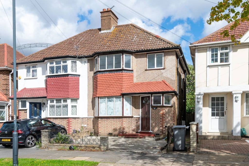 Oakington Manor Drive, Wembley HA9 - Image 10
