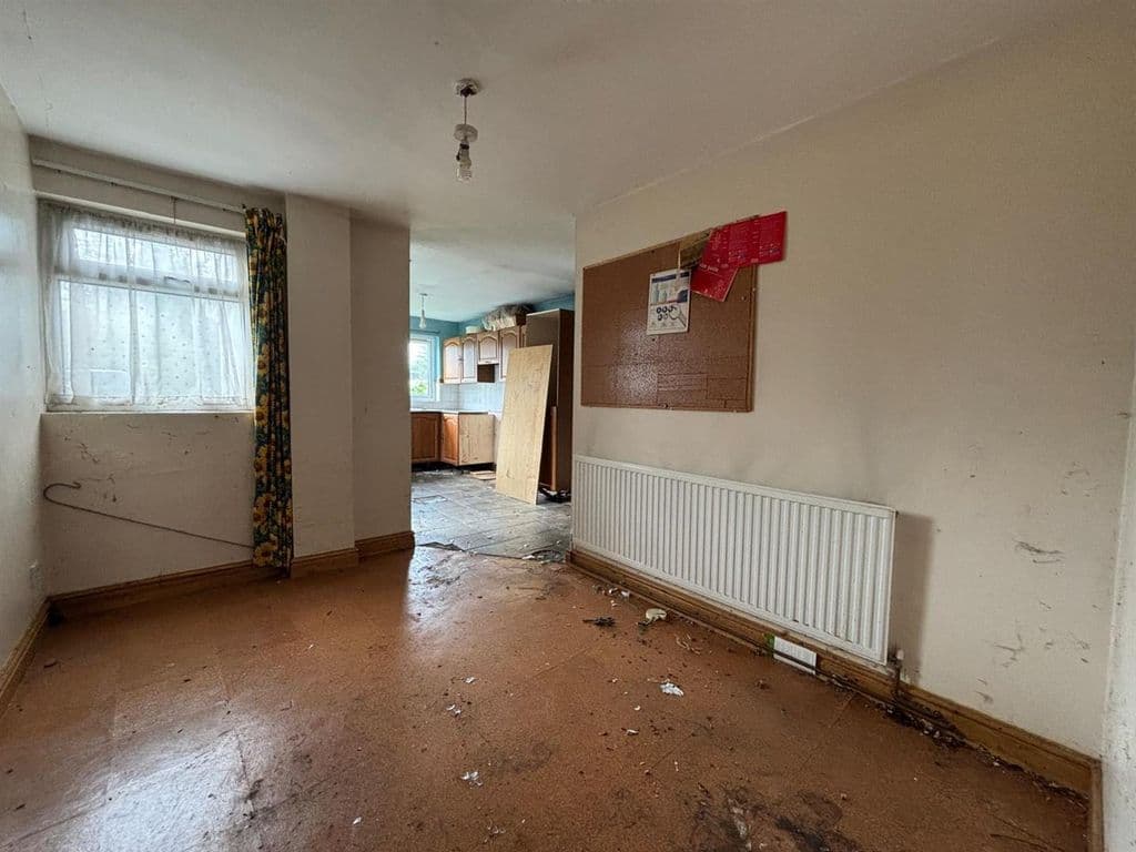 Station Road, Llangennech, Llanelli SA14 - Image 4