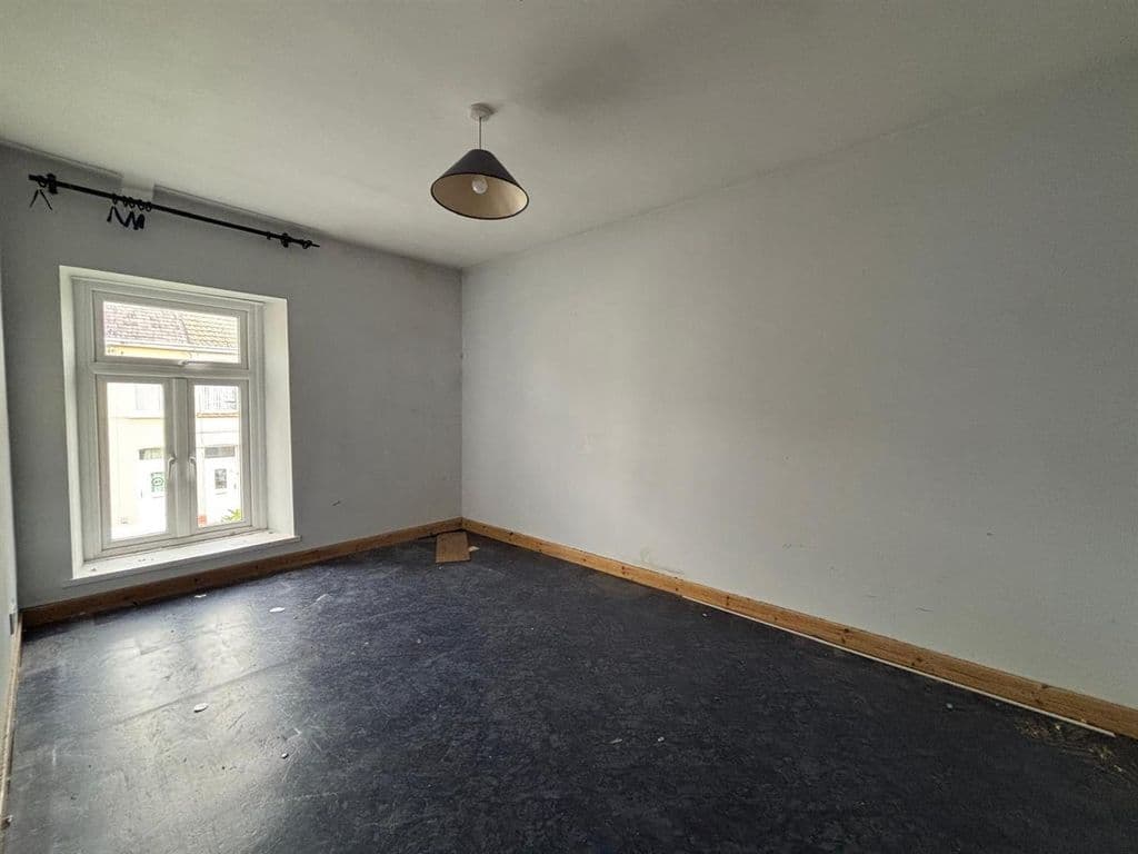 Station Road, Llangennech, Llanelli SA14 - Image 8