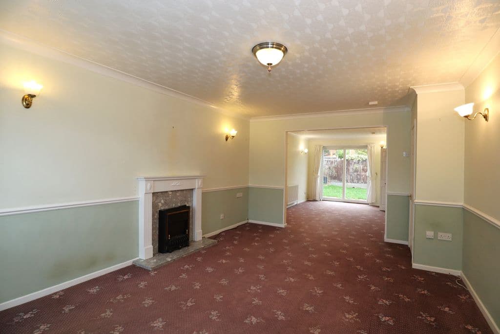 Heath Close, Welton LN2 - Image 2