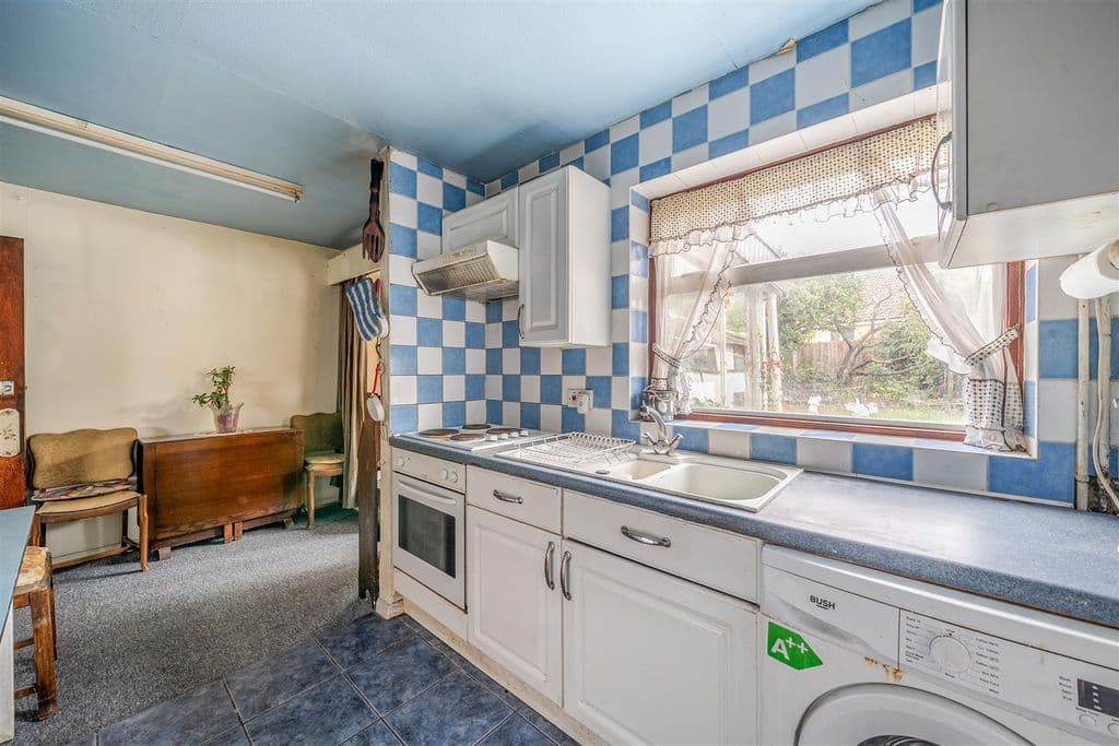 Mount Pleasant Road, Clapham MK41 - Image 11