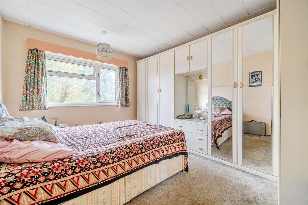 Mount Pleasant Road, Clapham MK41 - Image 5