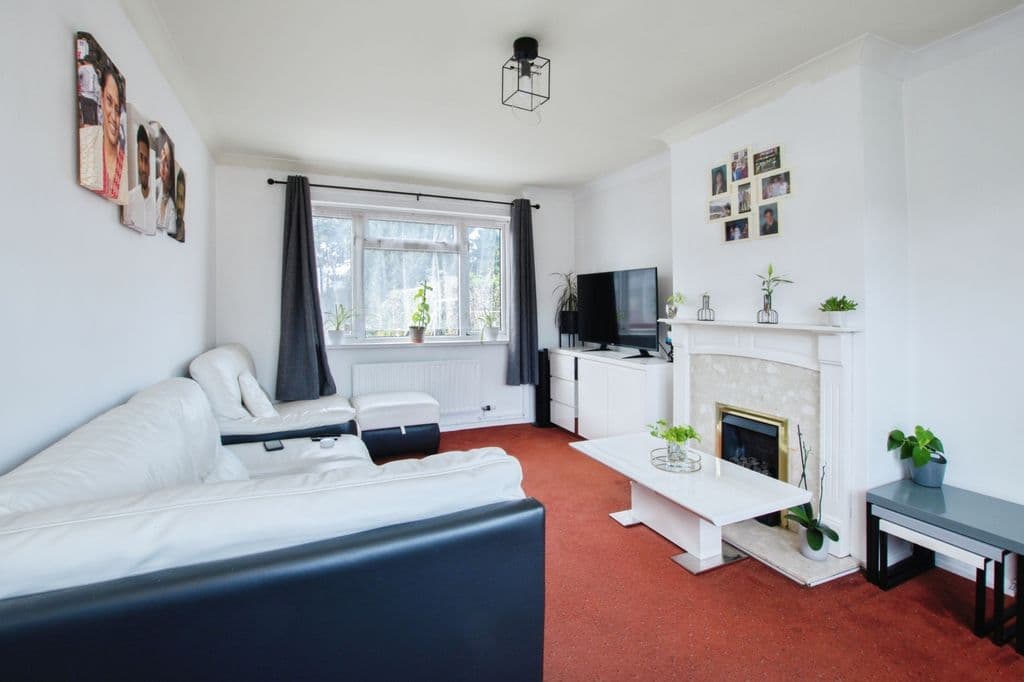 Guernsey Road, Poole BH12 - Image 3