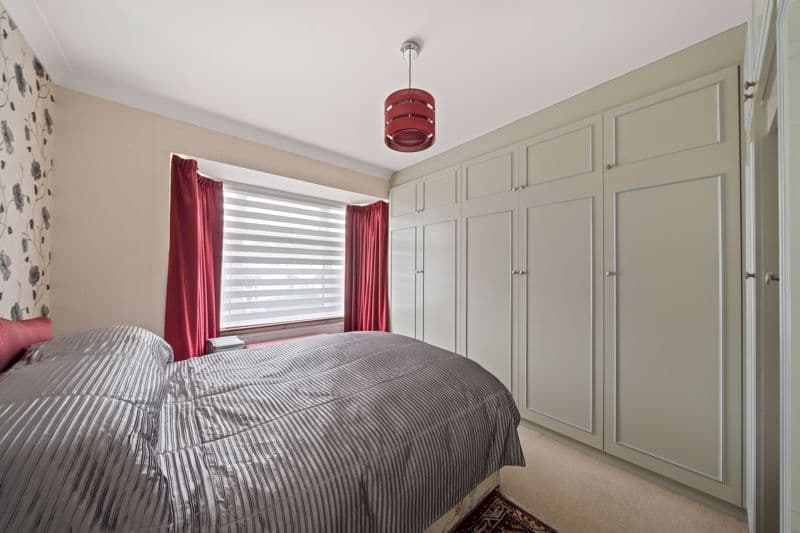 Ardrossan Gardens, Worcester Park KT4 - Image 9