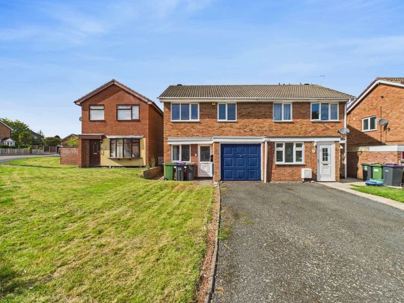 Walker Crescent, St Georges, Telford, Shropshire. TF2 - Image 1