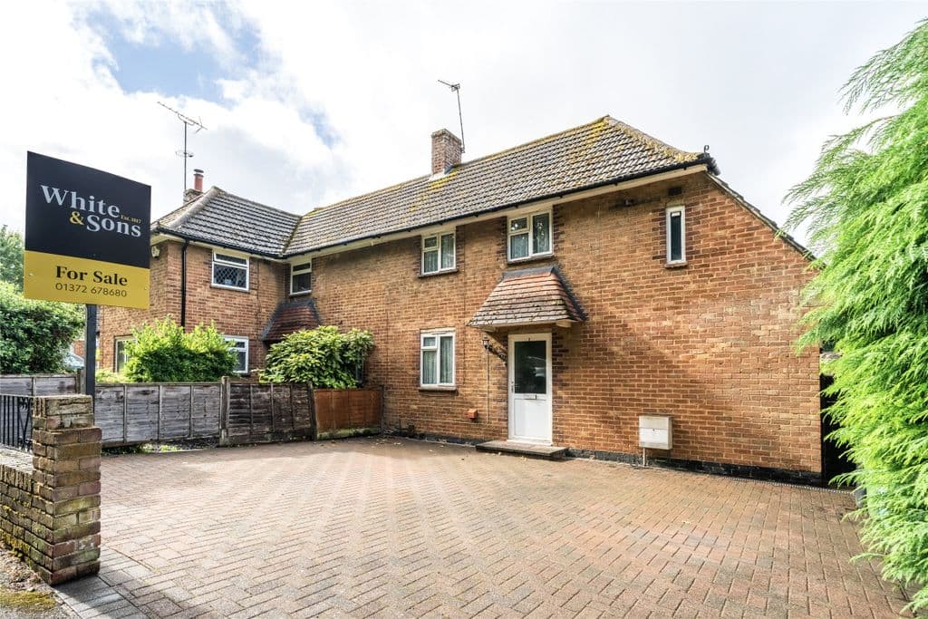 View property at White Way, Great Bookham, Leatherhead, Surrey KT23