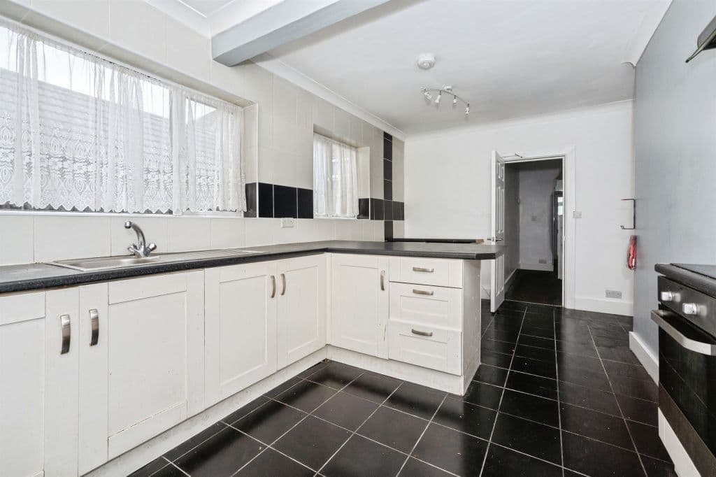 Southend Road, Grays RM17 - Image 1