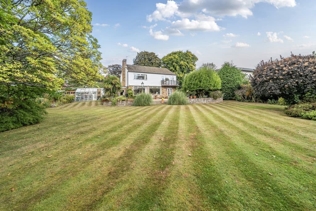 View property at Bulstrode Way, Gerrards Cross, Buckinghamshire SL9