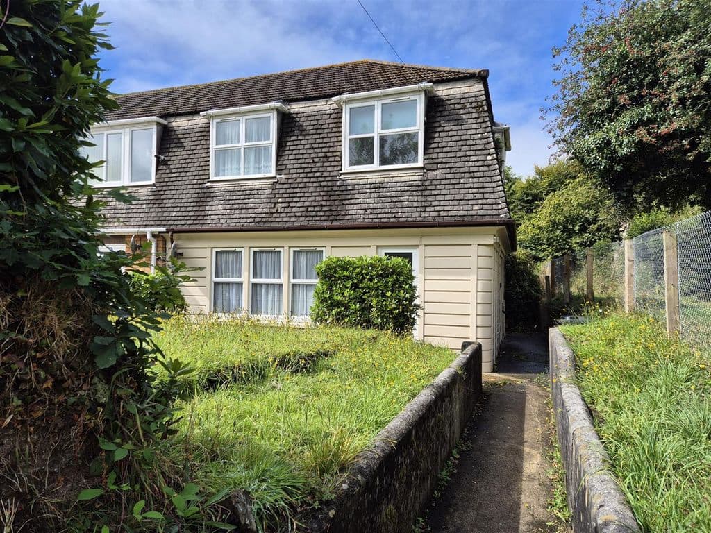 View property at Poldrea, Tywardreath PL24