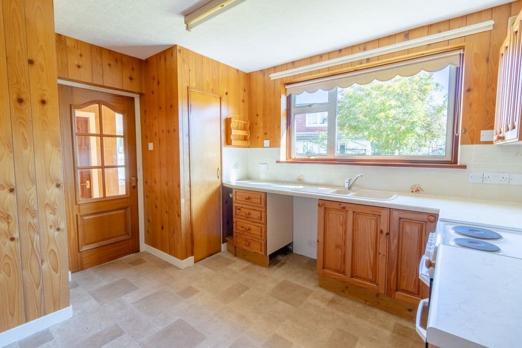 Redfield Road, Montrose DD10 - Image 8