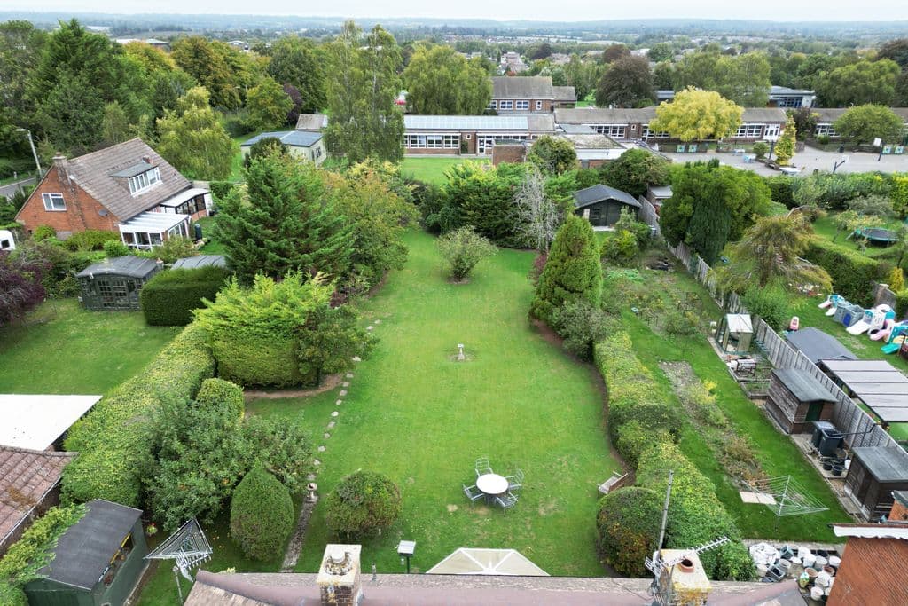 Weyhill Road, Andover SP10 - Image 5