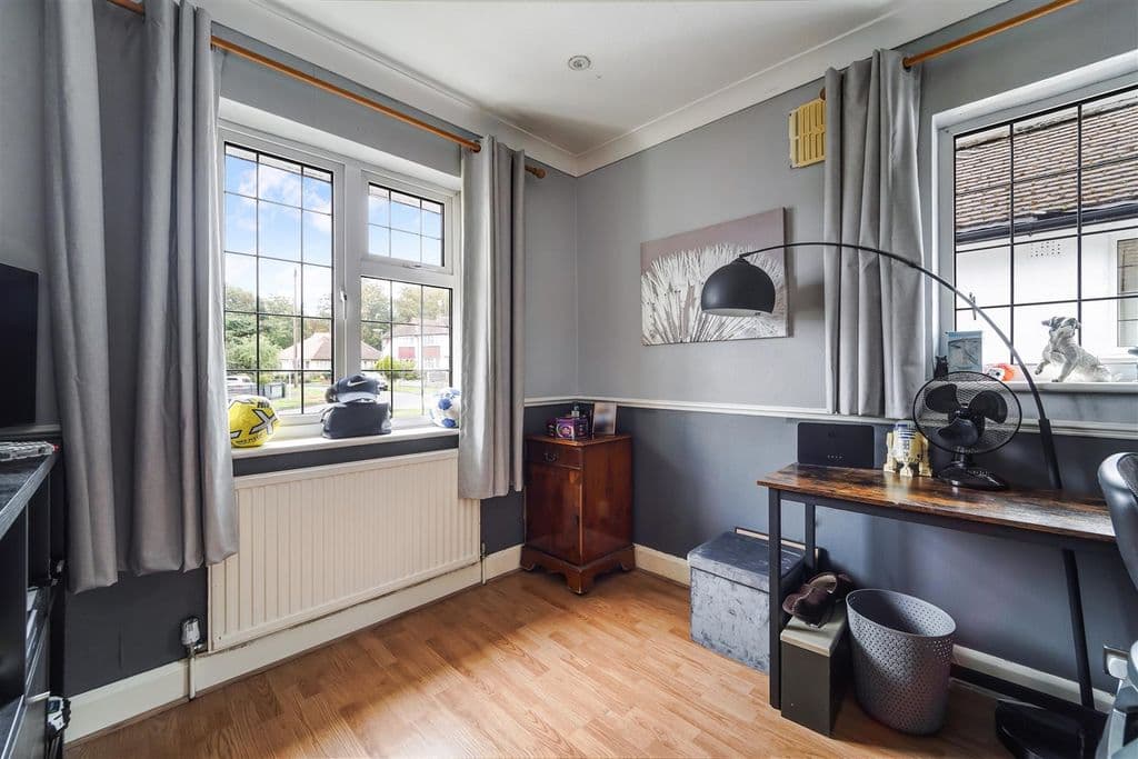 Portway Crescent, Ewell Village KT17 - Image 10