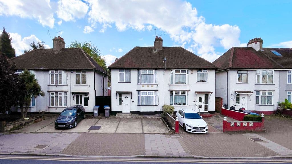 East Lane, Wembley HA9 - Image 3