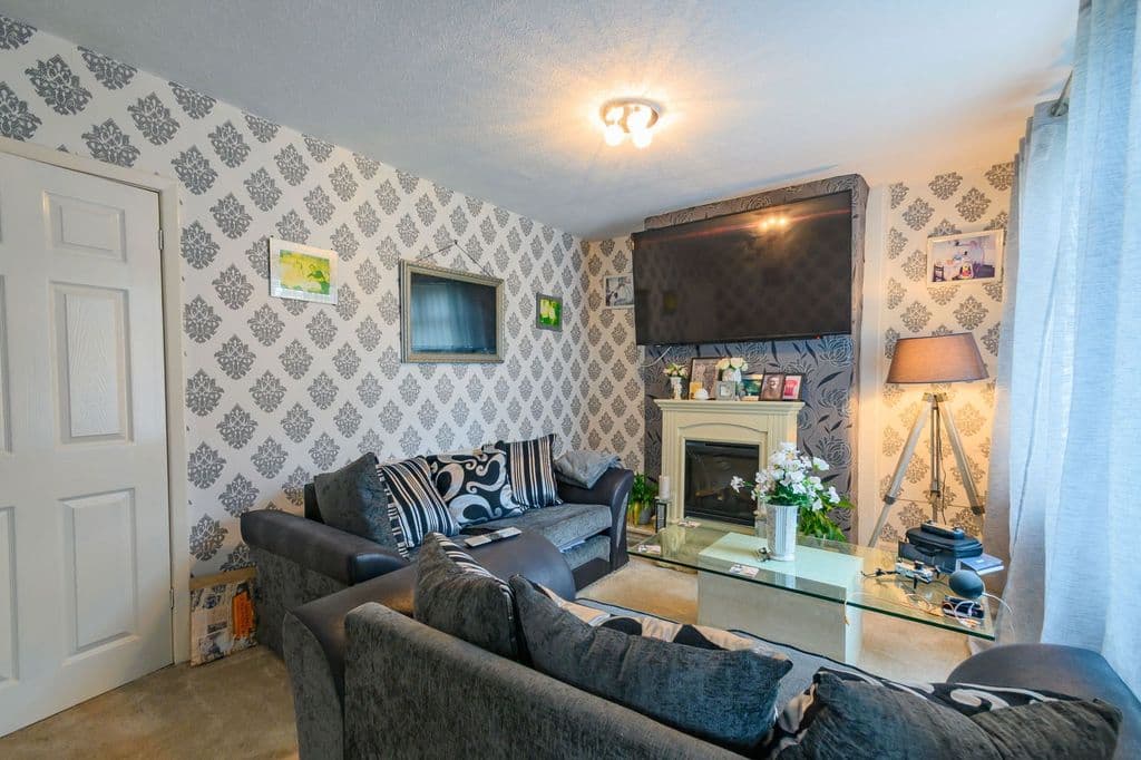 Graymar Road, Little Hulton, Manchester M38 - Image 3