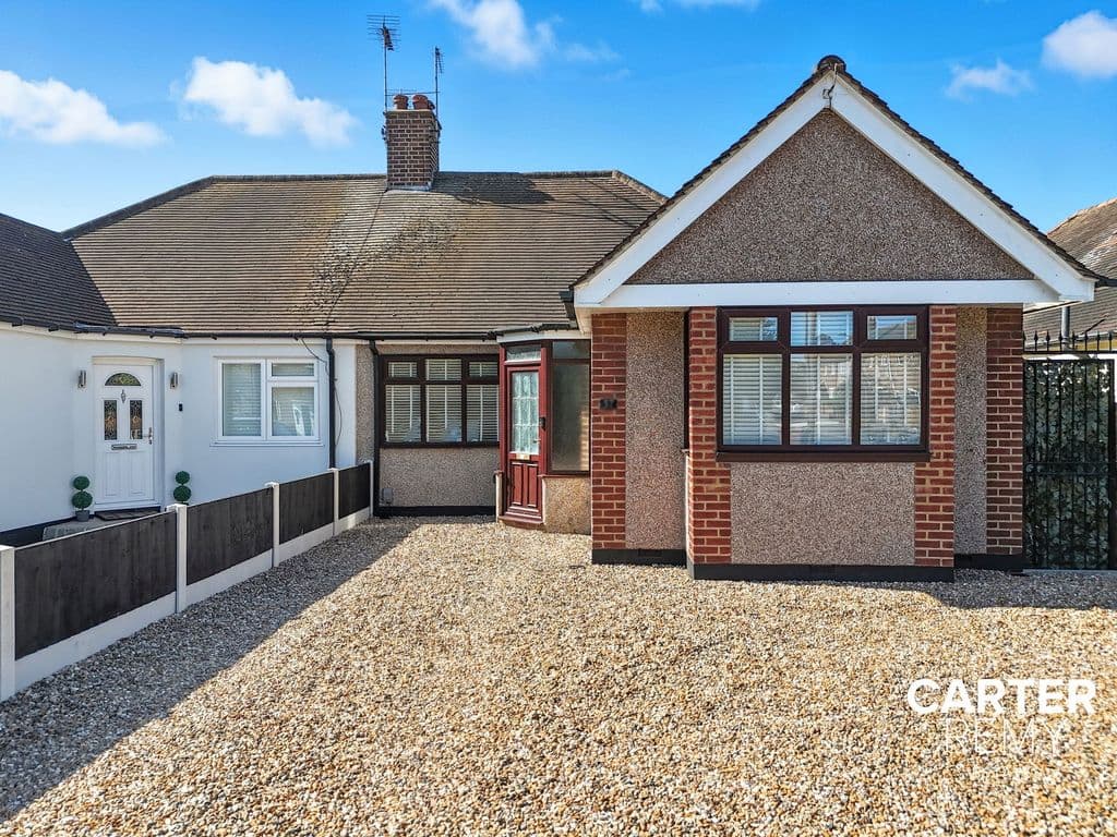 View property at Heathview Road, Grays RM16
