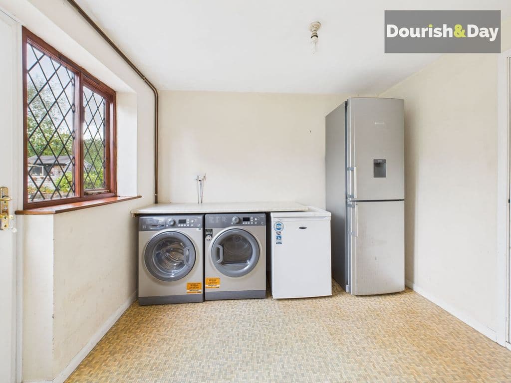 Inveresk Road, Tilston SY14 - Image 11