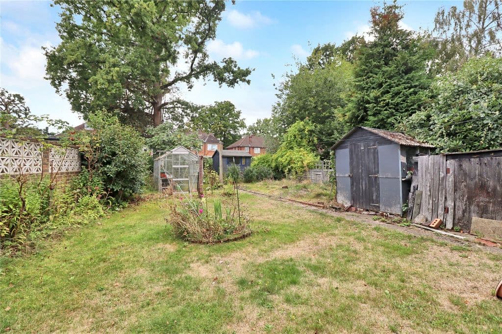 Woking, Surrey GU22 - Image 5