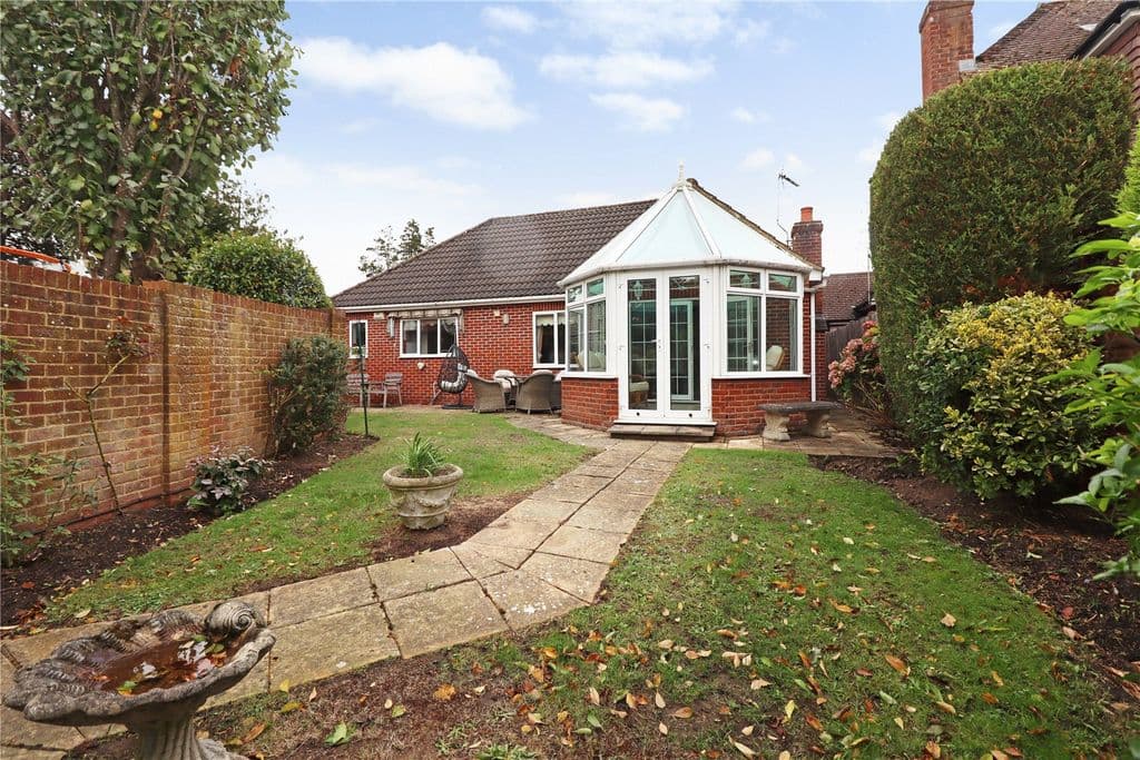 Ottershaw, Chertsey, Surrey KT16 - Image 11