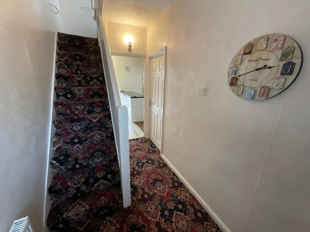 Castle Avenue, Rainham, Essex RM13 - Image 7