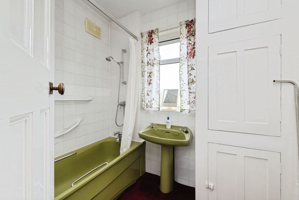 Beddington Gardens, Wallington SM6 - Image 11