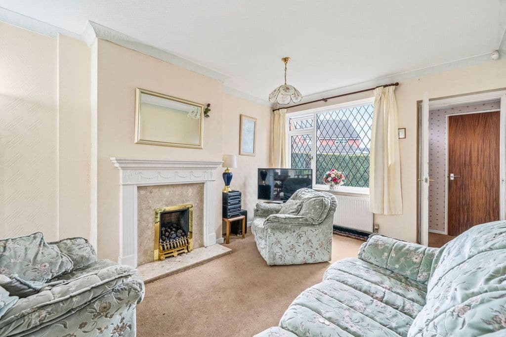 Daric Close, Leigh WN7 - Image 5