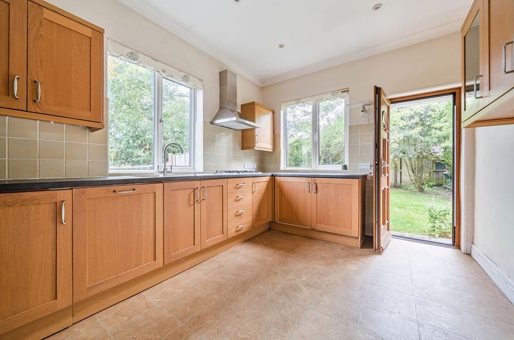 Vale Drive, Barnet EN5 - Image 7