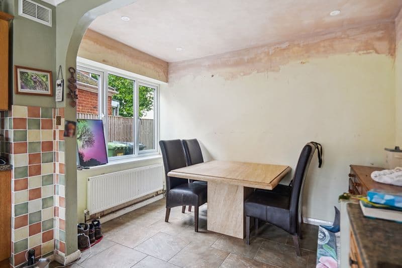 Bovingdon Heights, Marlow SL7 - Image 6