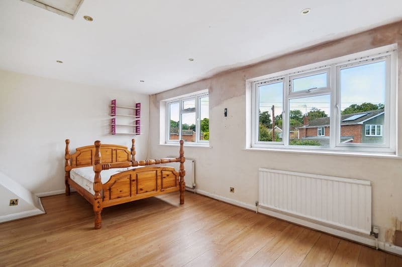 Bovingdon Heights, Marlow SL7 - Image 9