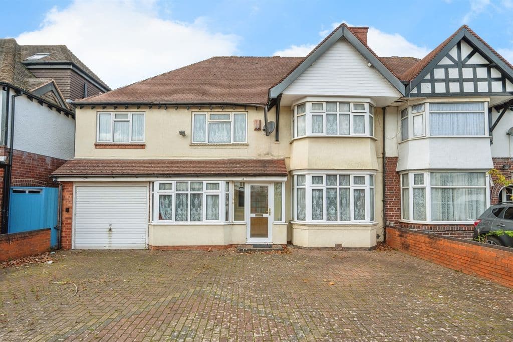 Robin Hood Croft, Birmingham B28 - Image 1