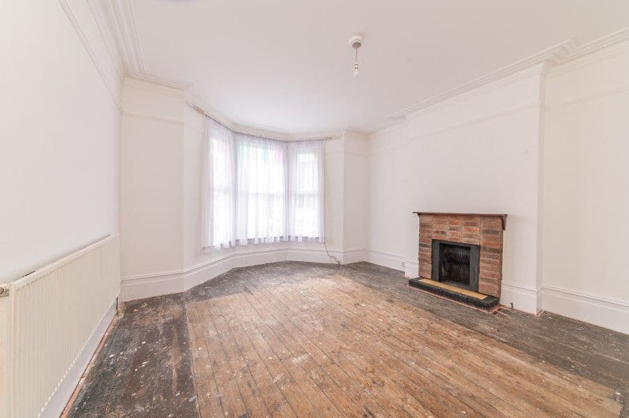 Long Lane, Finchley N3 - Image 3