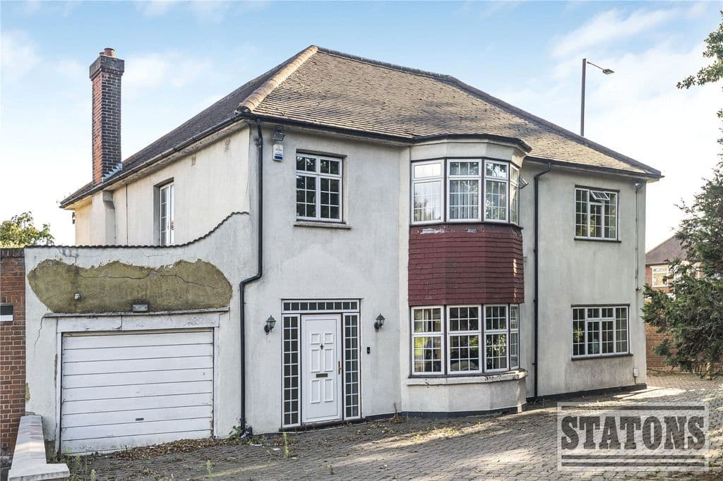 View property at Lavender Hill, Enfield EN2