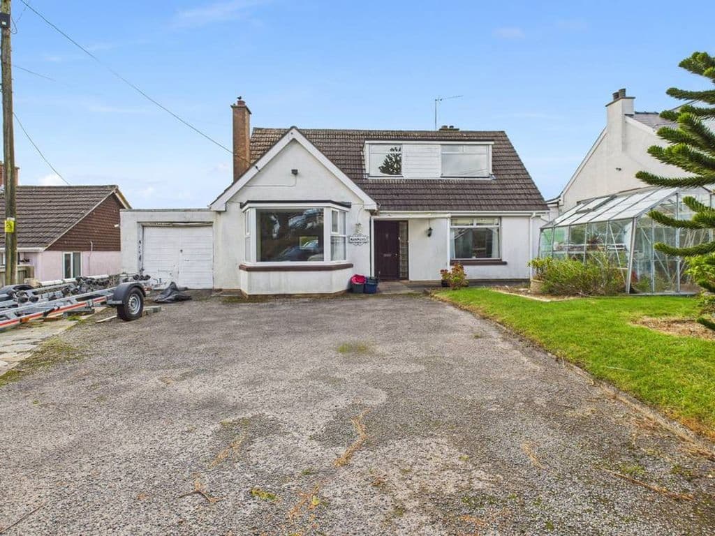 View property at New Hedges, Tenby SA70