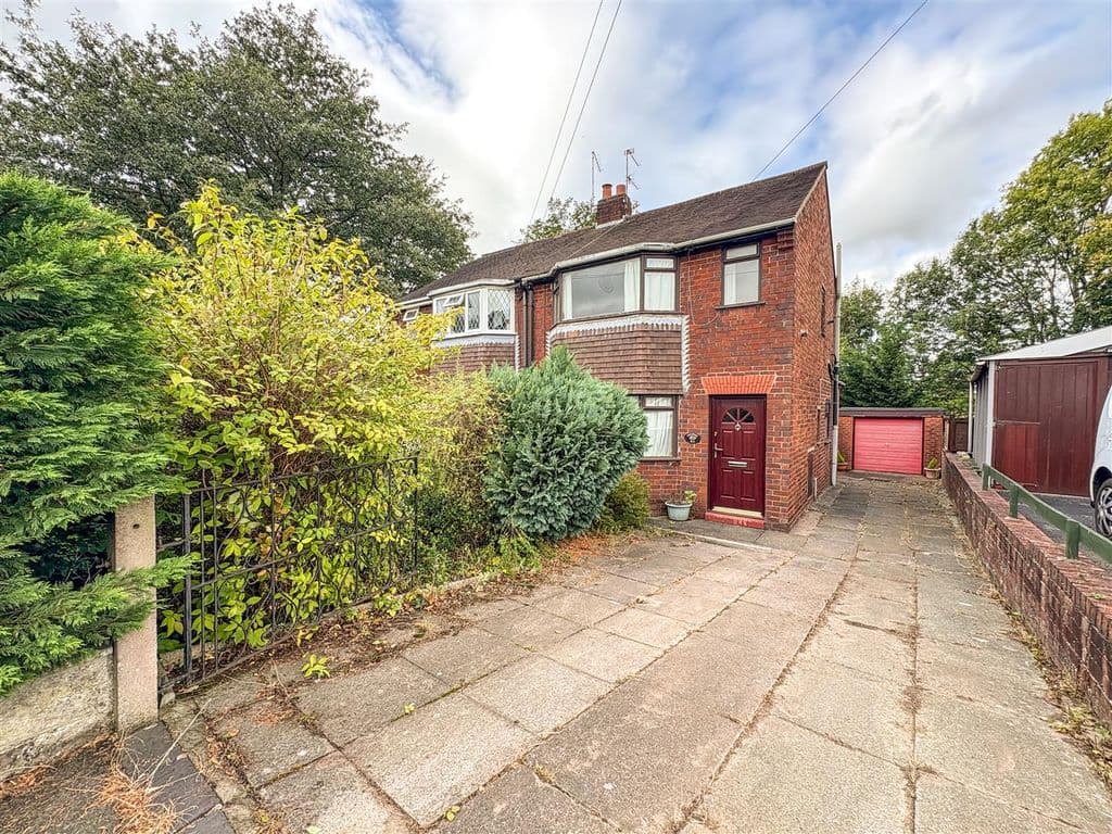 Buxton Road, Congleton CW12 - Image 1