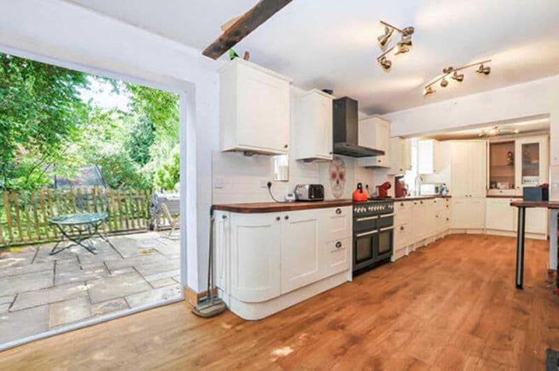 Chapel Lane, Uxbridge UB8 - Image 2