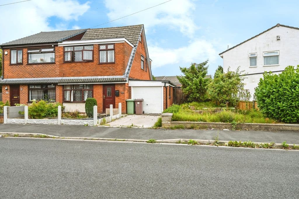 View property at Dunsop Avenue, Clock Face WA9