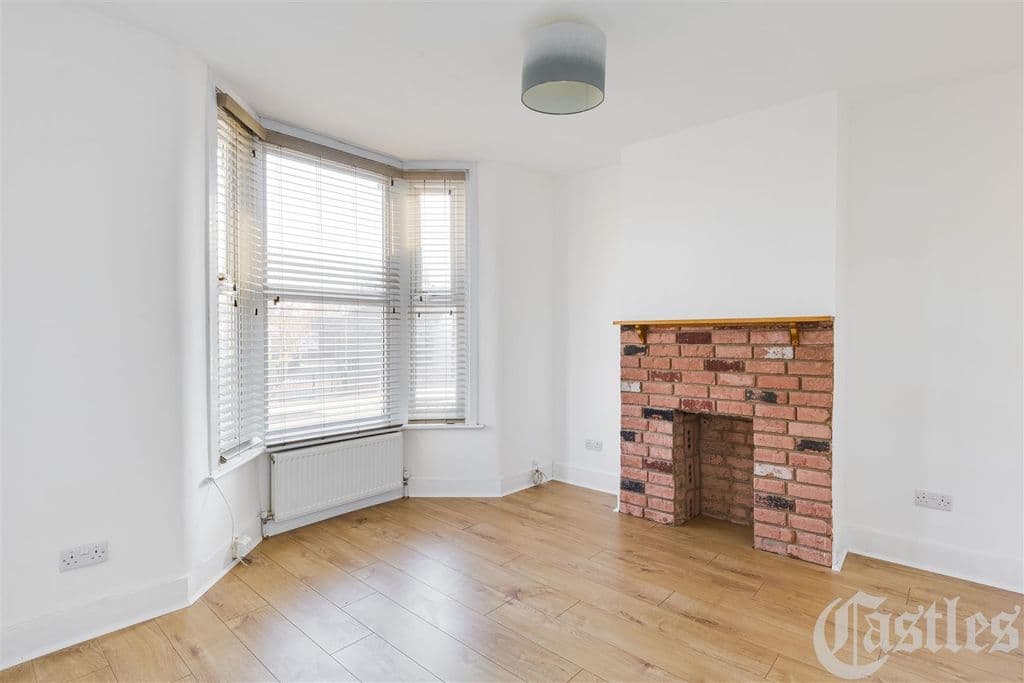 View property at Eastway E9