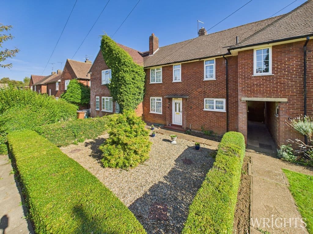 View property at Heather Road, Welwyn Garden City AL8