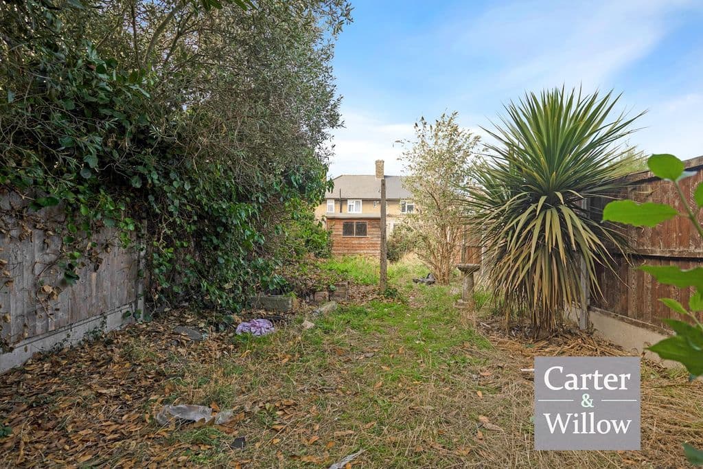 Gale Street, Dagenham RM9 - Image 3