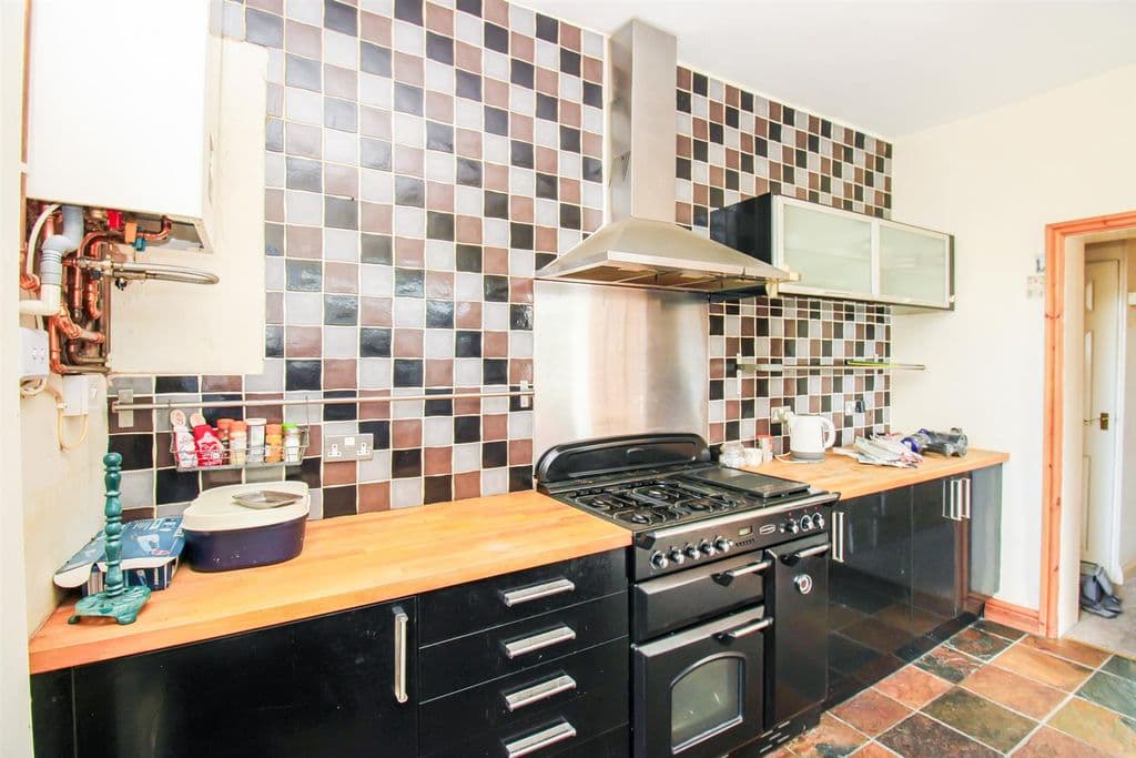 Hawthorne Terrace, Wakefield WF2 - Image 3