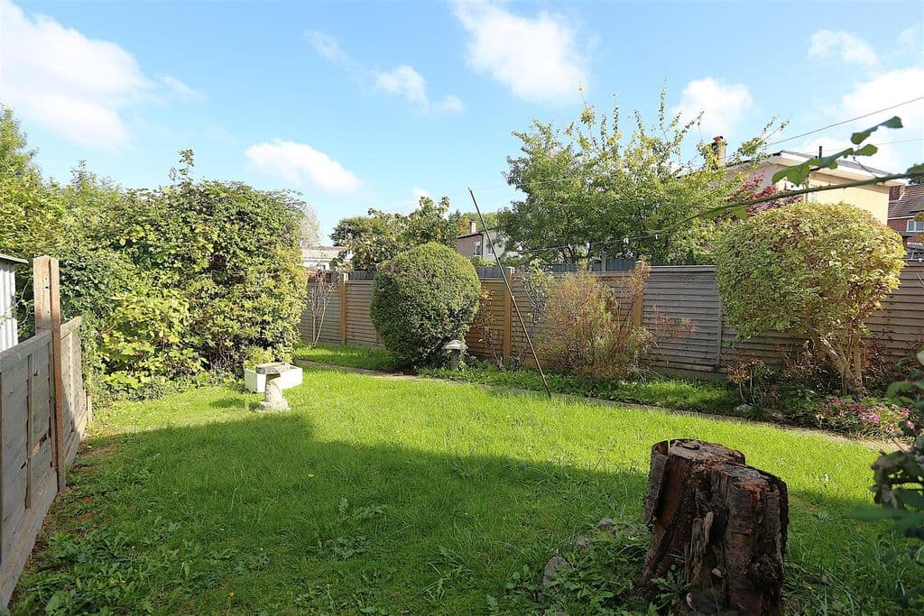 Barrowmead Drive, Lawrence Weston BS11 - Image 2