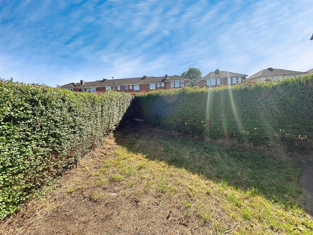 Wragg Road, Sheffield, South Yorkshire S2 - Image 2