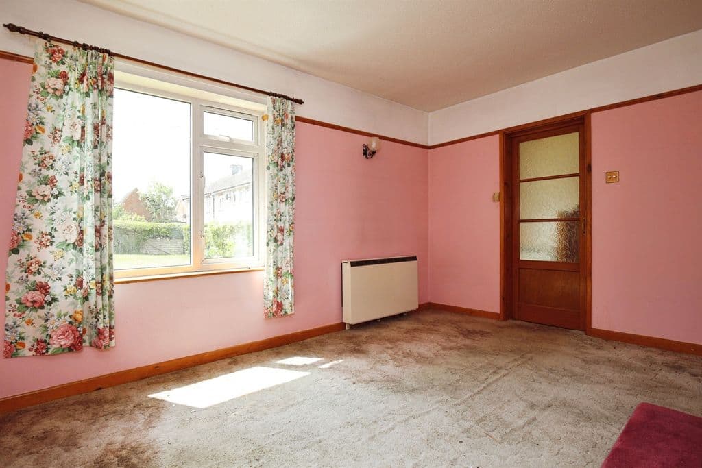 Crescent Road, Bulford, Salisbury SP4 - Image 2