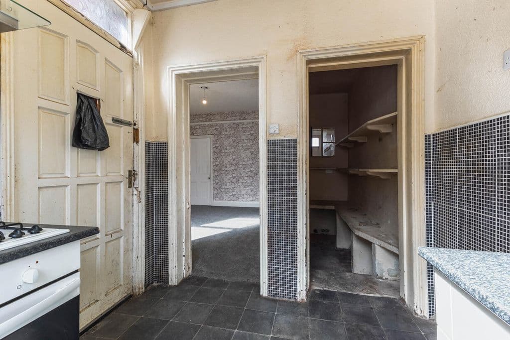 Weeland Road, Knottingley WF11 - Image 3