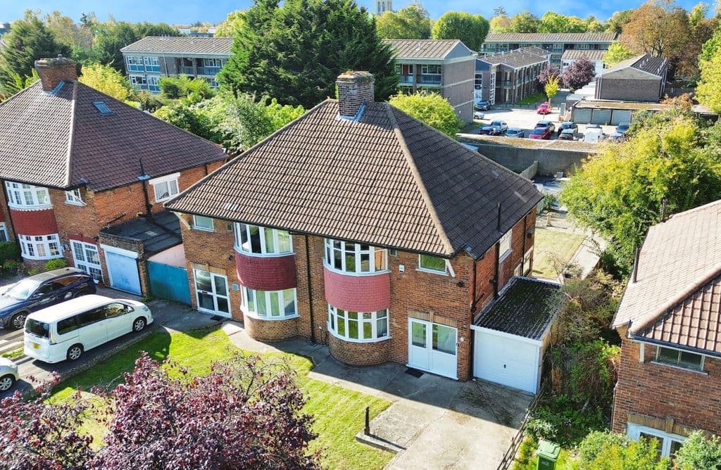 Rochester Way, Blackheath SE3 - Image 1