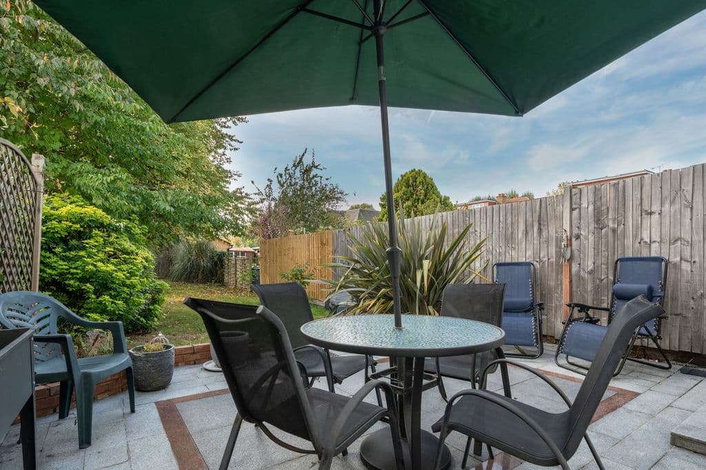 Teesdale Gardens, Isleworth TW7 - Image 3