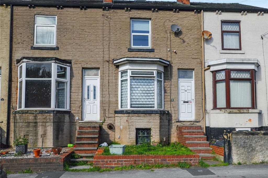 View property at Fryergate, Wakefield WF2