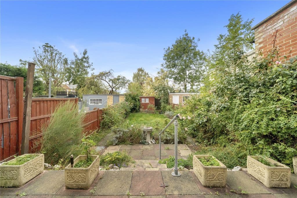 Markmanor Avenue, Walthamstow, London E17 - Image 2